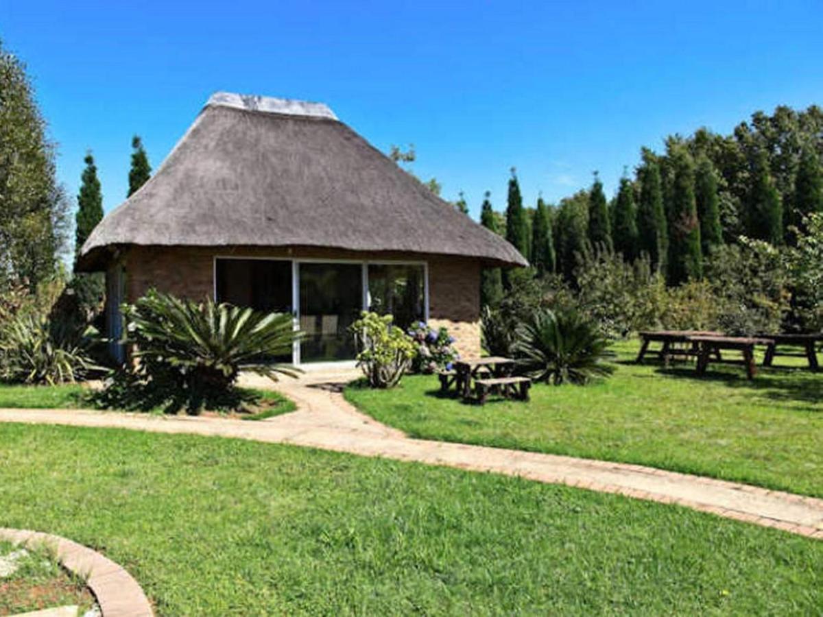 Tamarisk Guest Lodge Benoni Exterior foto