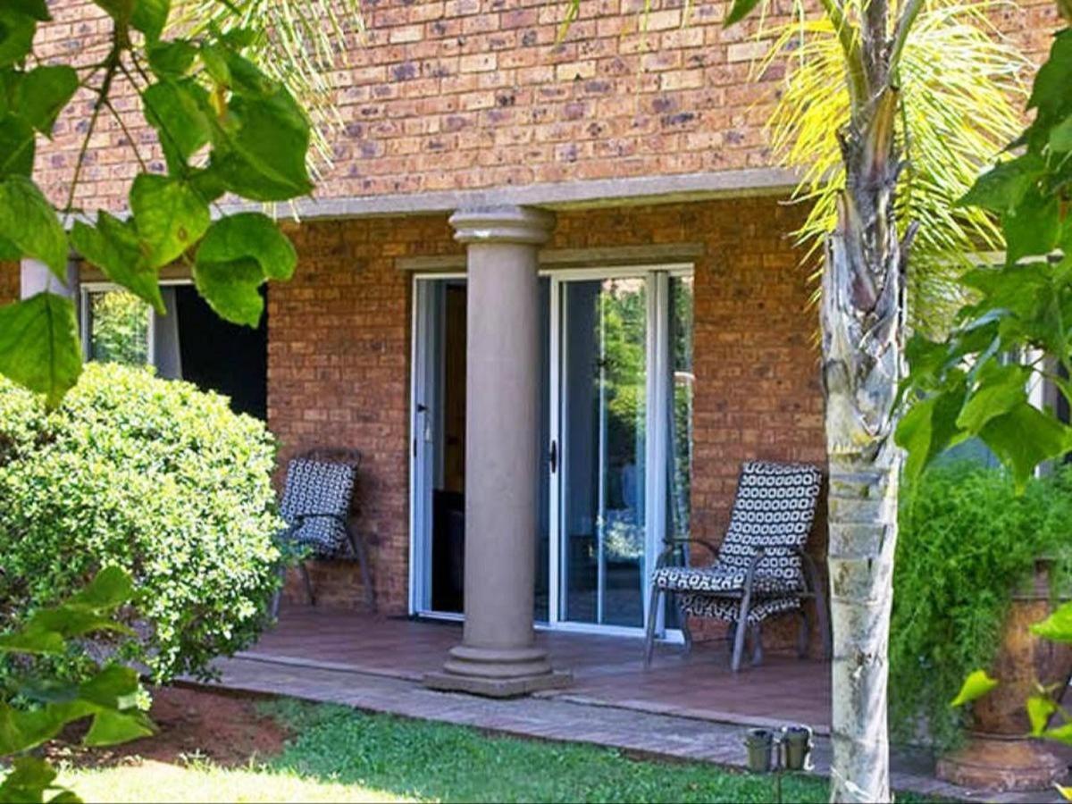 Tamarisk Guest Lodge Benoni Exterior foto